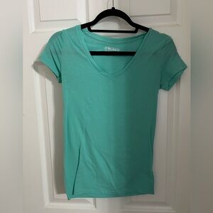 Teal v-neck tshirt